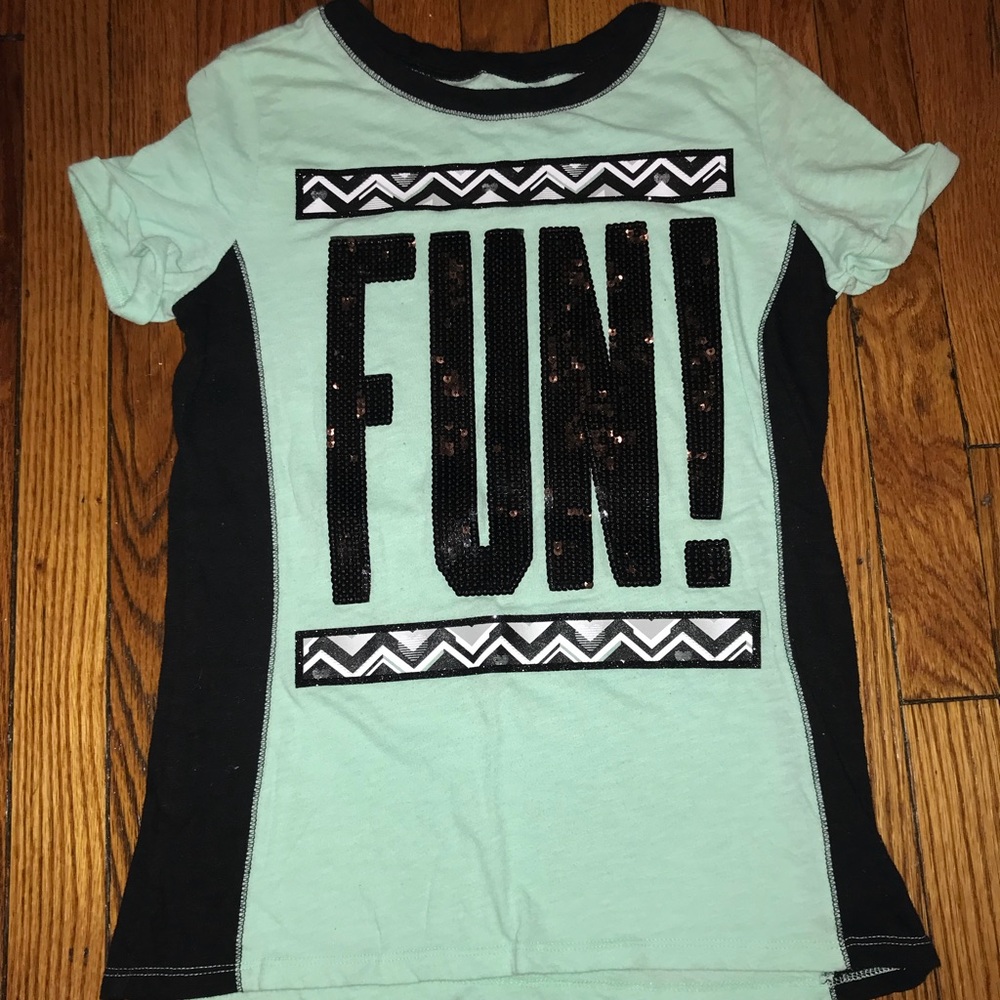 t-shirt.